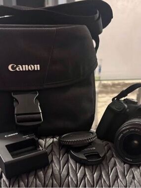 Canon EOS Rebel T7 W/ ACCESSORIES – BRAND NEW 📸